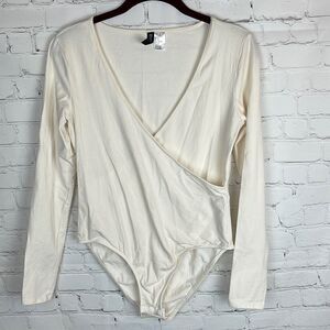 H&M Cream Bodysuit Size Medium